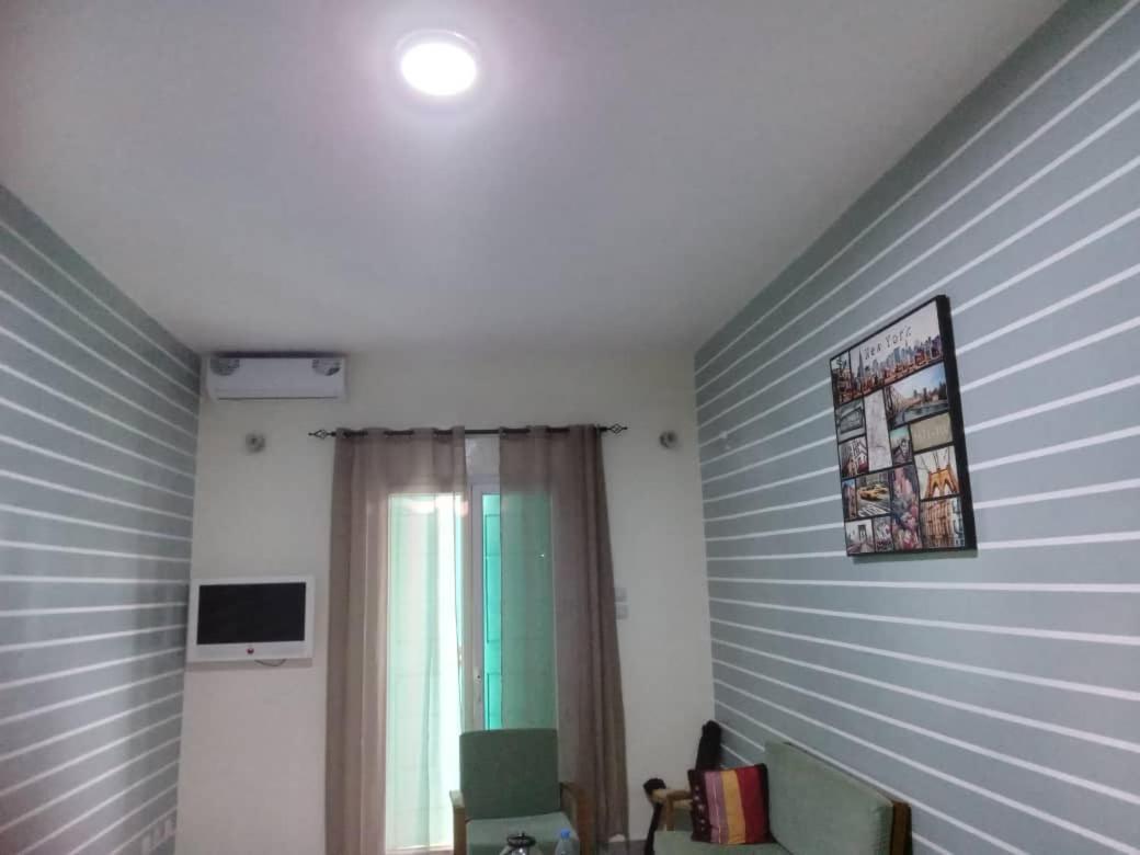 Residence Marie France Mendy Toubab Dialaw Exterior photo