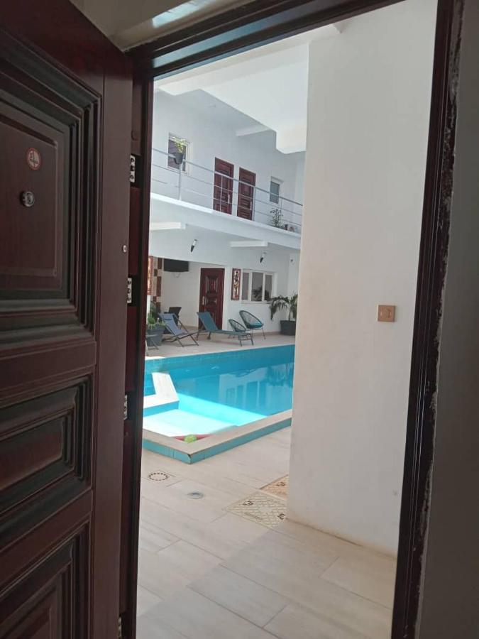 Residence Marie France Mendy Toubab Dialaw Exterior photo